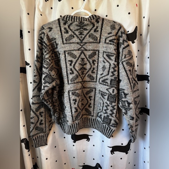 Bugatchi Crewneck Sweater in Classic Gray - Picture 5 of 5